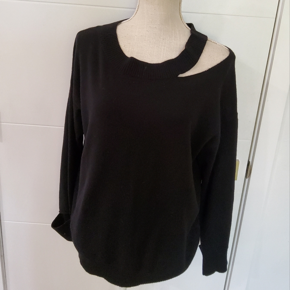 PINKO Wool/Cashmere Blend Black Cut-Out Sweater Size M